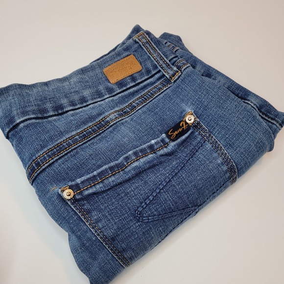 Seven7 Denim - Seven 7 Women's Size‎ 10 Skinny Leg Jeans.